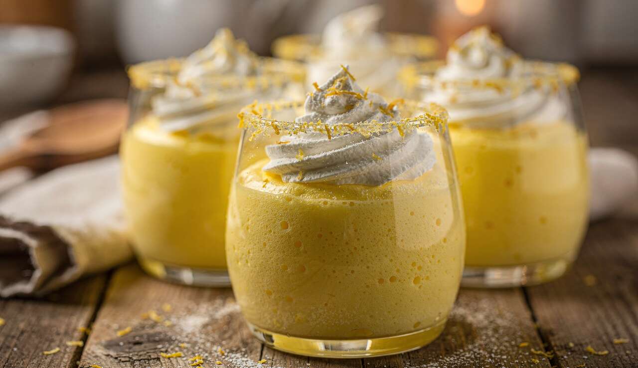 Verrines de mousse au citron : recette gourmande